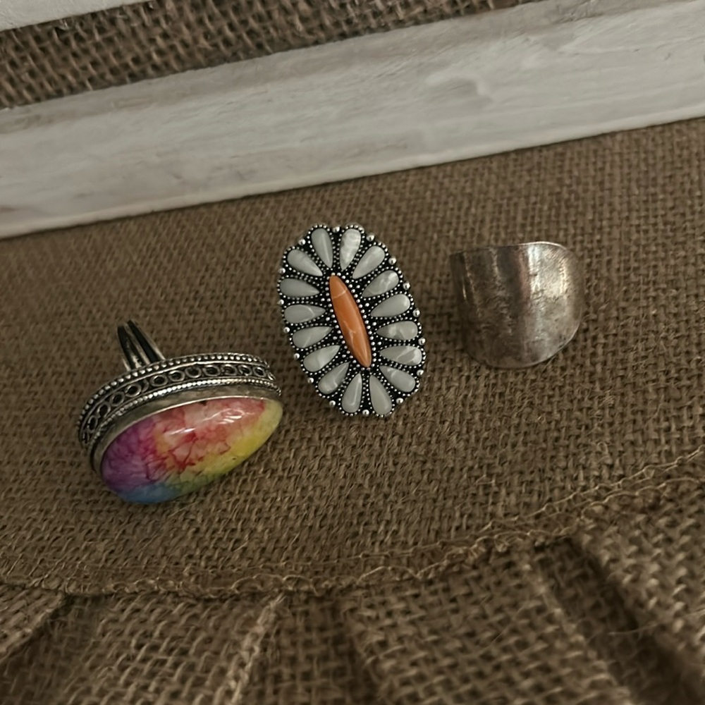 Rings (3 silver)